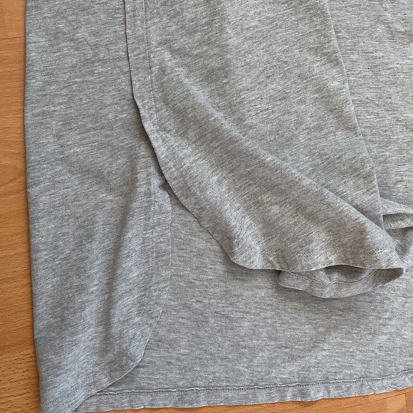 [XL] Disney Minnie Mouse Graphic Short Sleeve Tee Shirt - Picture 7 of 7